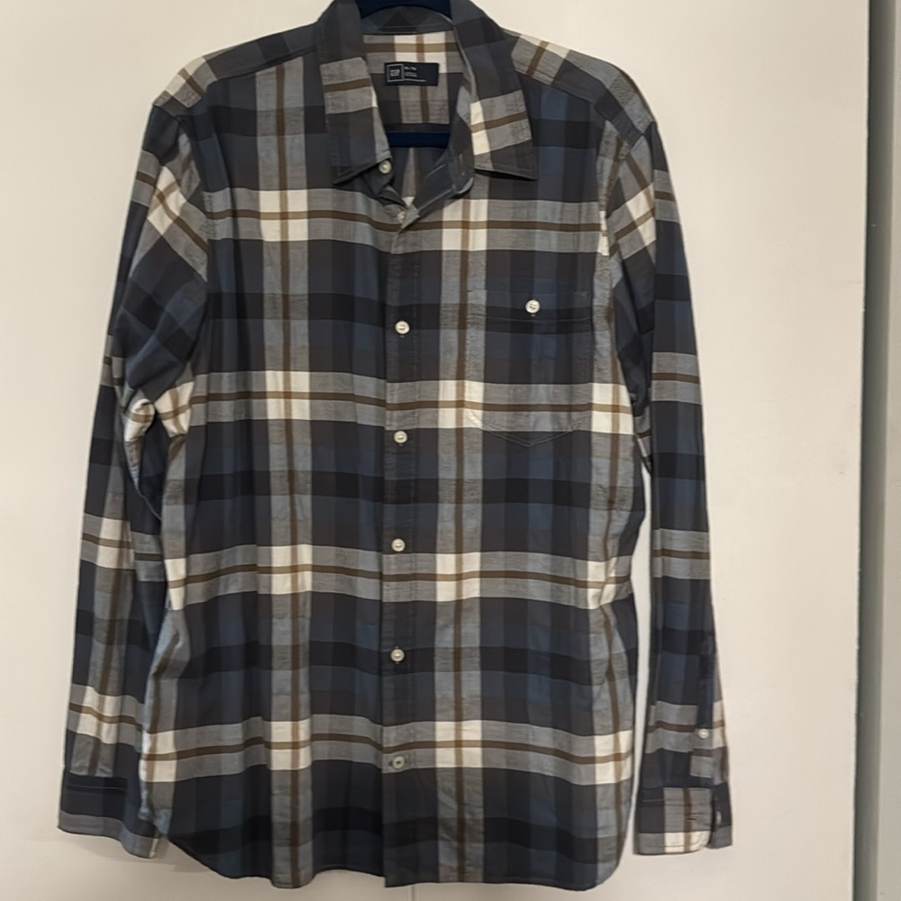 Plaid button down - Picture 2 of 5